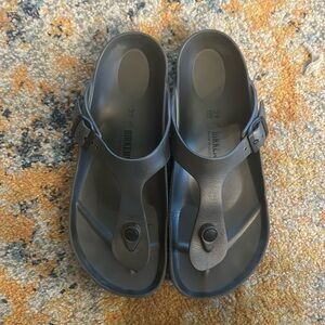 Birkenstocks Gizeh Essentials